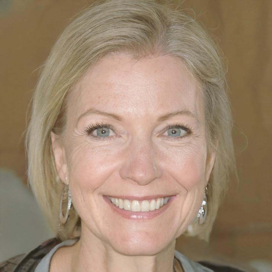 Professional headshot of Fiona Blackwood